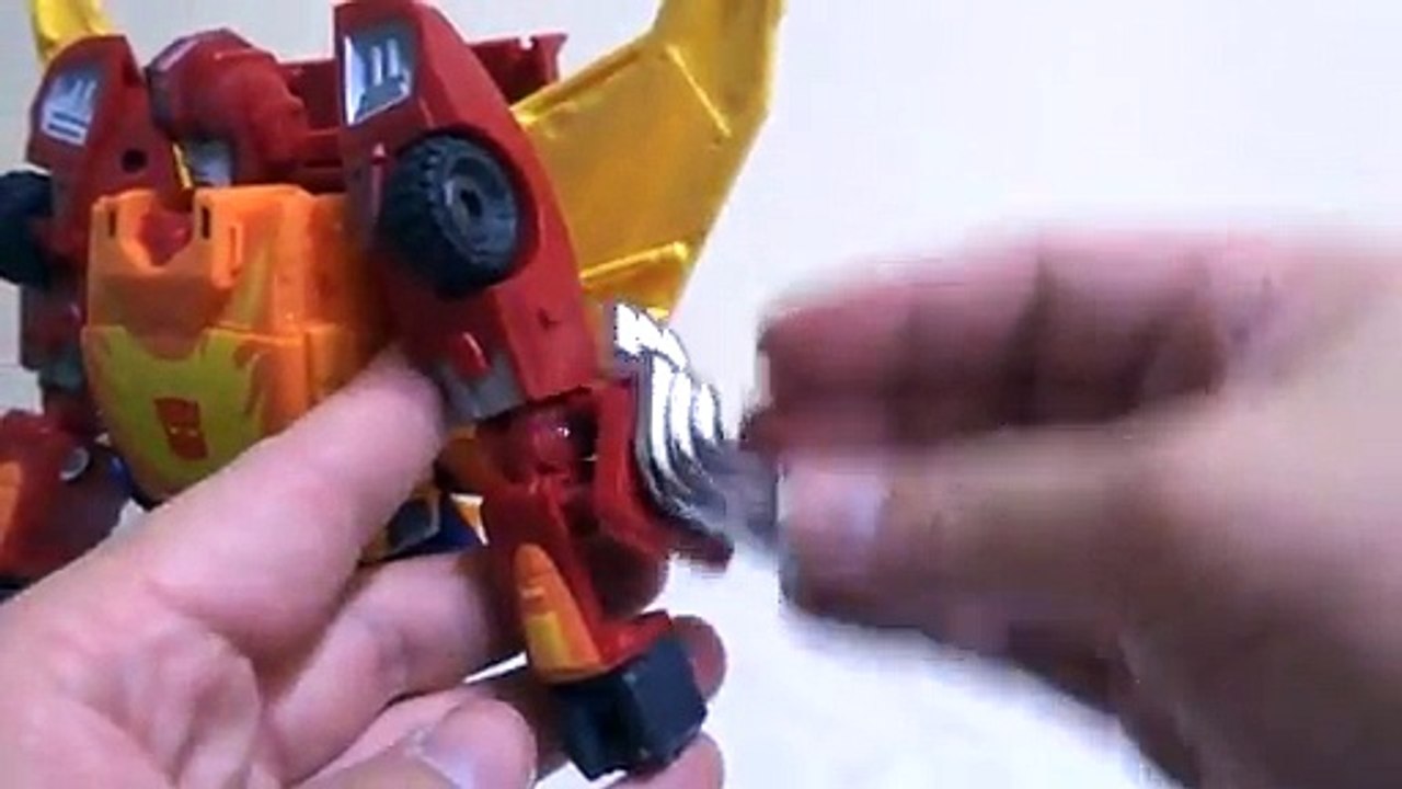 【総司令官 ロディマス コンボイ】っぽい人 キャリーをロボ→ビークルに変形レビュー DX9 Toys D06 Carry Transform Robot → Vehicle mod