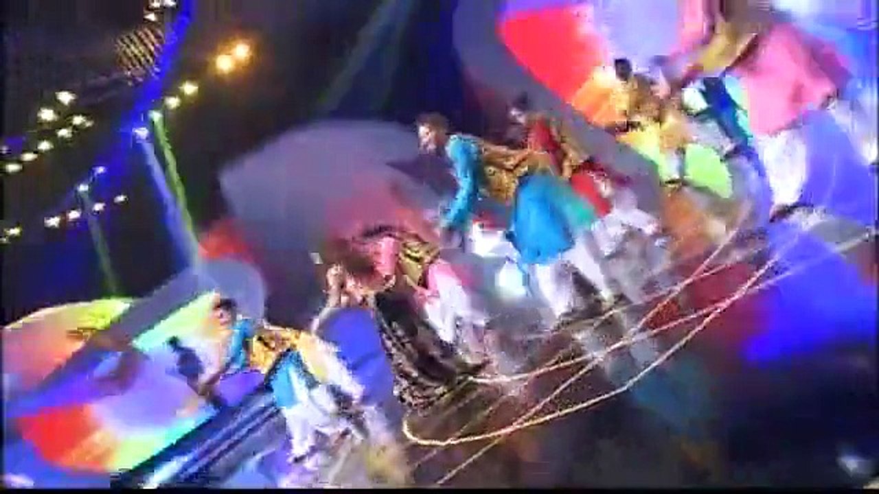 ayesha omer beautifull dance performance