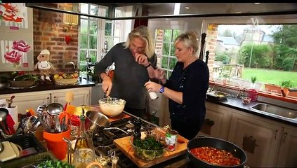 Chéri(e) qu'est-ce qu'on mange (Les lasagnes) - 28-10-2015 16h28 30m (9174)