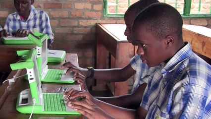 Locally-made laptops for Rwanda's 'smart classrooms'