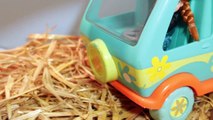 HALLOWEEN Prank HAUNTED Mystery Machine Disney Frozen Anna Princess Parody Scooby Doo Van