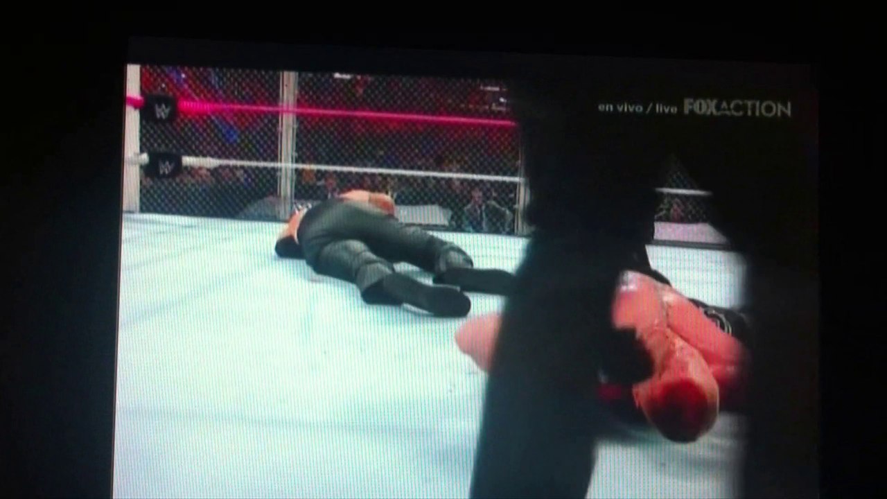Block Lesner Vs Hombre Muerto 2/2