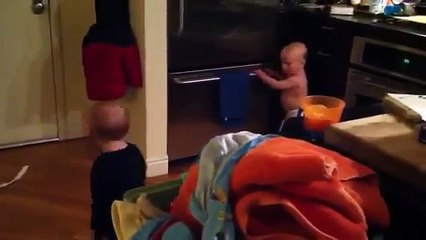 Talking Twin Babies - PART 1 - OFFICIAL VIDEO