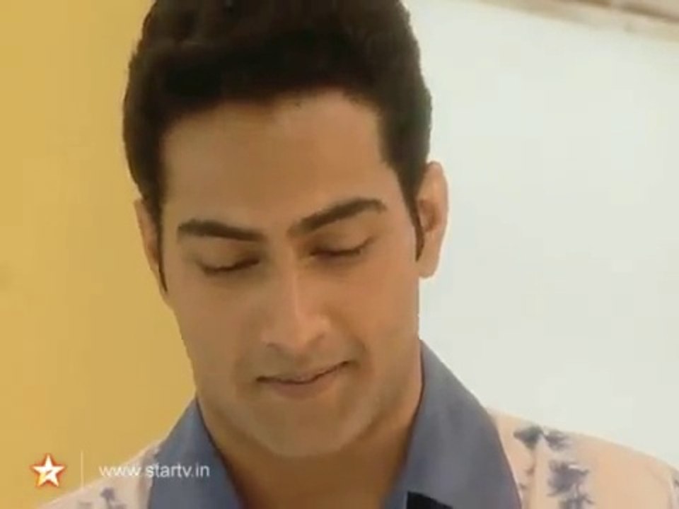 Handsome Sudhanshu Pandey talks About Pooja n Life in Sanjivani