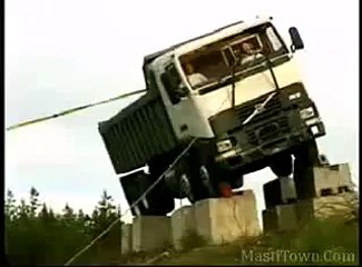 How Man Crush Without Seat Belt - Must Share