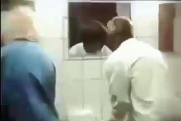 Restroom Prank - Hilarious One