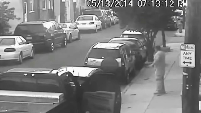 Voilà Pourquoi vous ne devriez jamais Attaquer un Marine Américain