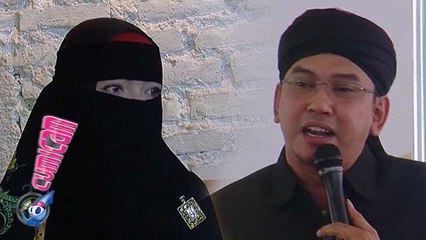 Dicerai Lewat BBM, RP Tagih Janji Ustadz Aswan - Cumicam 07 November 2015