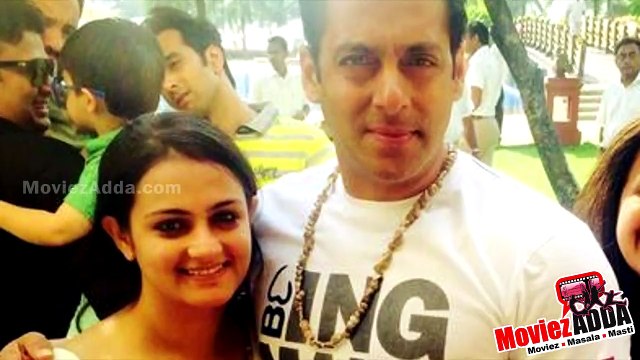 OMG! Salman Khan UPSET With Sister's TROUBLED Marriage