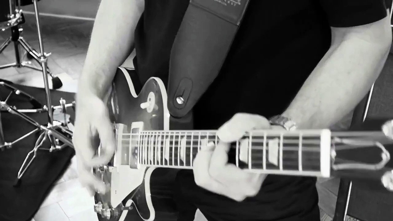 FREIFLUG - DER GLAUBE Radiomix 2015 (Offizielles Musikvideo)