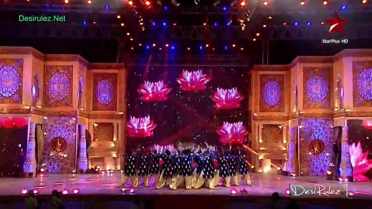 Shraddha Kapoor performance at Shri Krishna Mahotsav 2015
