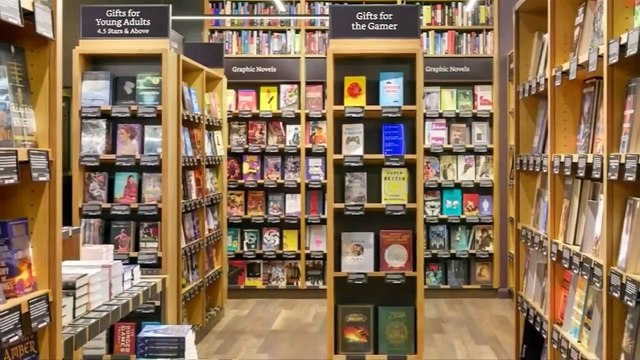 Amazon opens its first physical bookstore in Seattle