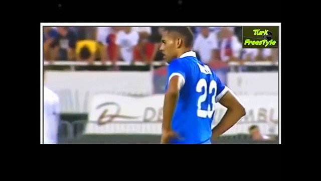 Beşiktaş'a 1.90'lık Brezilyalı kule!