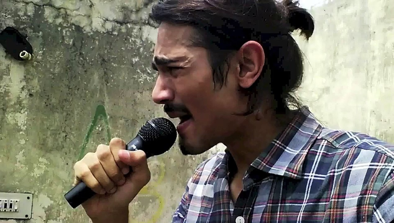 Desi Vines - bb ki vines - Frustrated Reporter :D