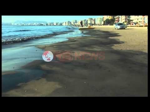 Sasi e konsiderueshme nafte derdhet në det, ndotet bregdeti i Durrësit- Ora News- Lajmi i fundit-