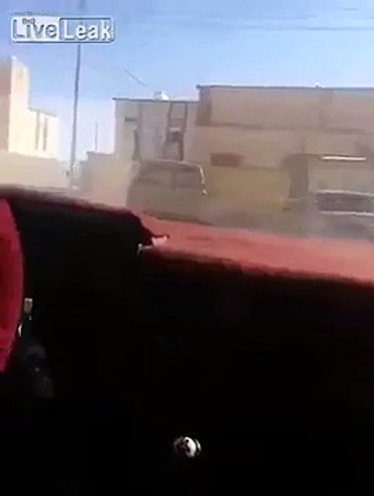 طفل صغير يحاول التفحيط ██ حوادث وغرائب ██