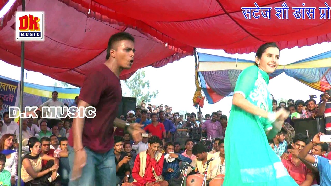 INDIAN DESI GIRL DANCE SAPNA DANCE KADE FER KADE FER NACH DESI MUJRA DANCE HARYANVI SONG