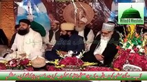 Owais Raza Qadri Naats Beautifull Naat 2015 Teri Yaad Pai Tarpandi