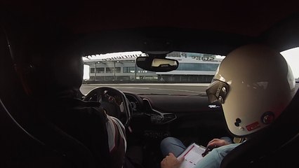 HYOT - FERRARI 458 SPECIALE