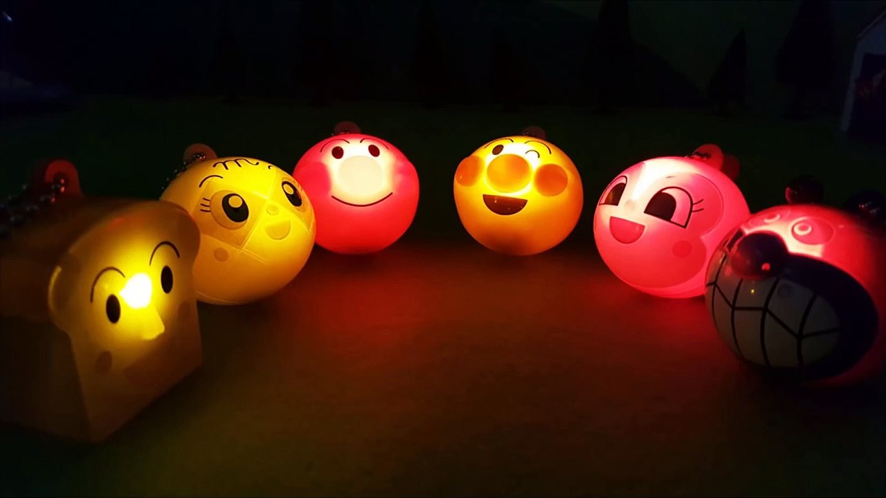 アンパンマン アニメ❤おもちゃ バンダイ 光るアンパンマンたちAnpanman toys anime