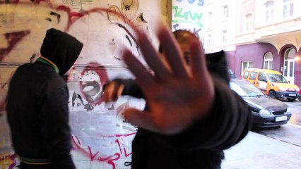 Kareeminell - Gewalt durch Kunst #4 (Freetrack)