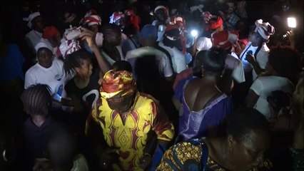 OMS declara el fin del ébola en Sierra Leona
