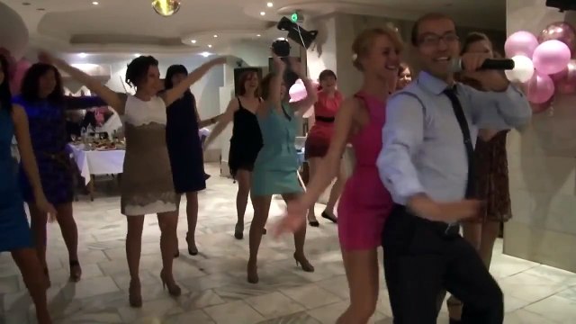 СВЕТА ЗАЖИГАЕТ НА СВАДЬБЕ