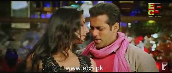 Watch the Mesmerizing 'Mashallah' Song featuring Salman Khan & Katrina Kaif 🎶