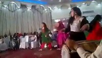 Pashto Local Afghan Sexy Girls Dance 2016