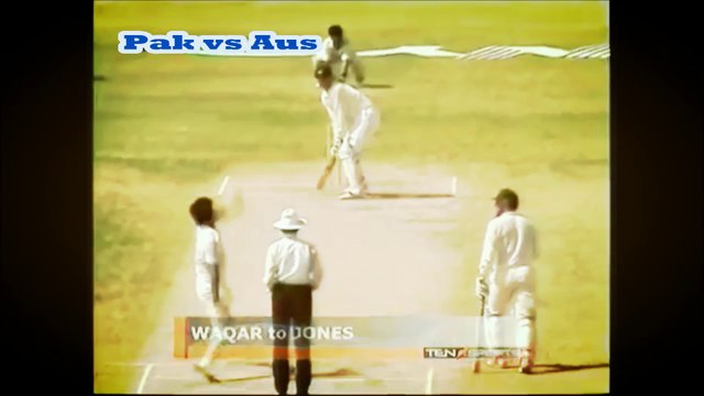 Waqar Younis Bowled Dean Jones With his Lethal Pace in, Australasia Cup Final Sharjah 1990
