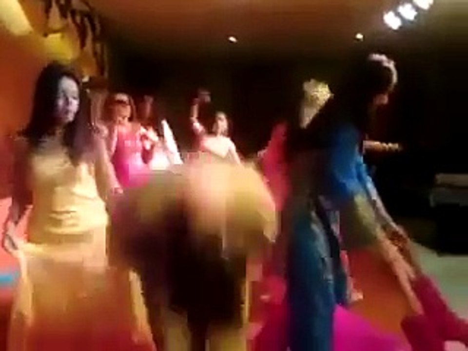 mujra nanaga dance all girl.s Pakistani lahoreii antiya model Town