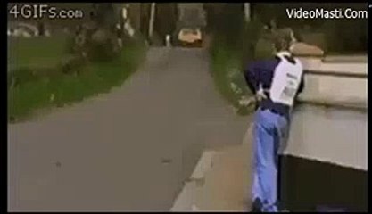 Very Lucky People In Car Accident