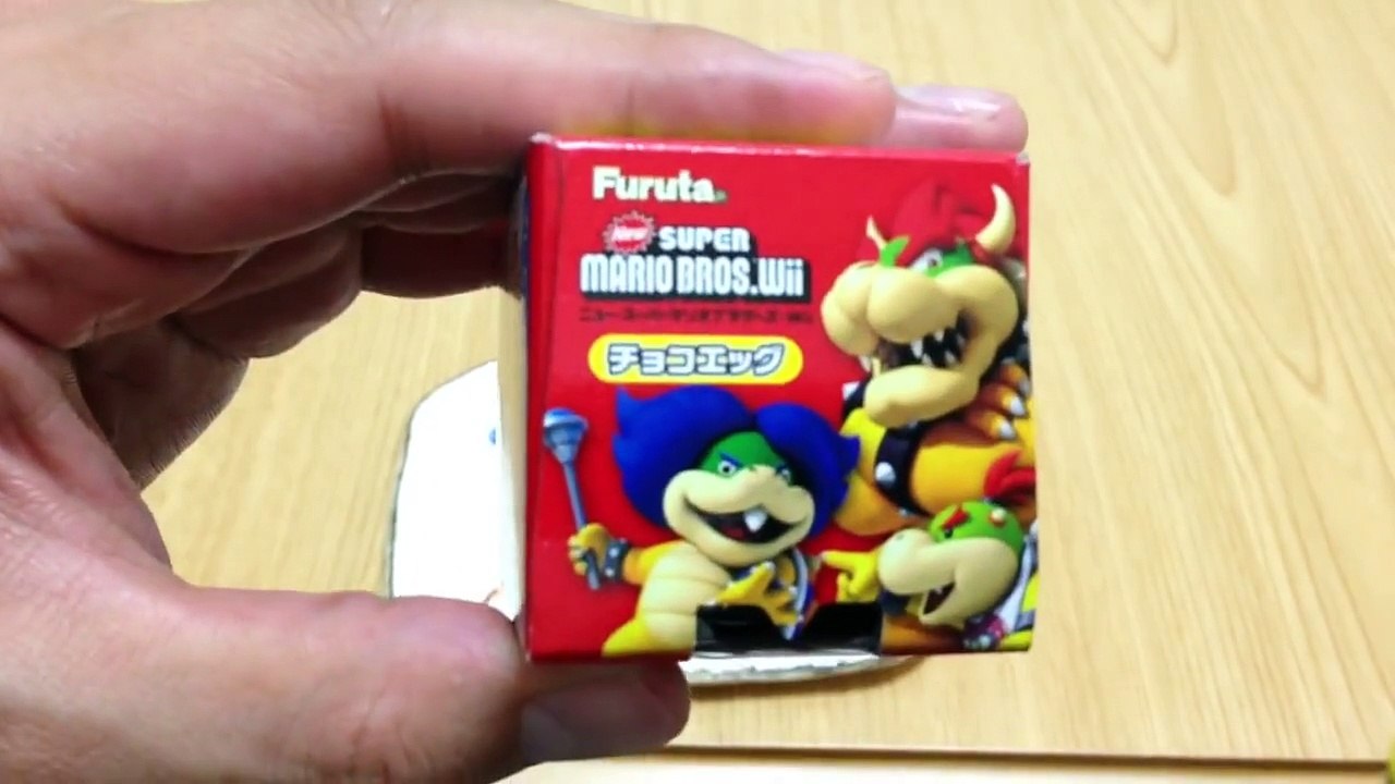 スーパーマリオ　チョコエッグ Super Mario Bros.Wii chocolate egg