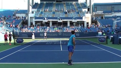 Roger Federer Serve Practice at Cincinnati 2015