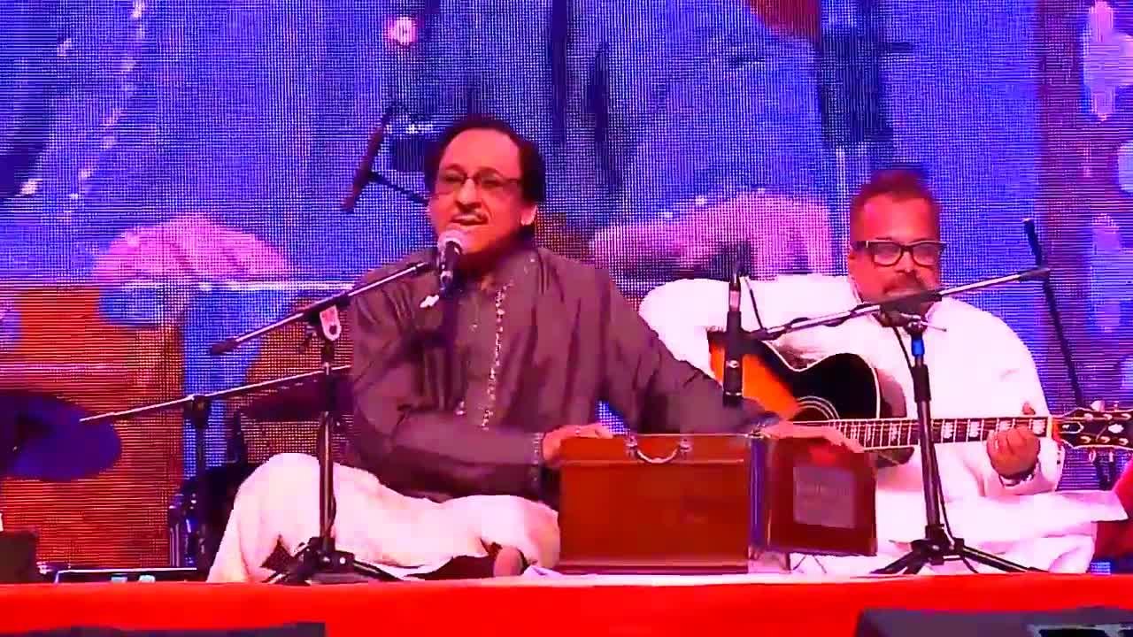 Hum Tere Shehar Mein Aaye Hain Musafir Ki Tarah By Ghulam Ali