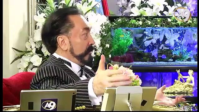 Sokakta mendil satan çocuklara 25 kuruş da olsa mutlaka para verilmeli kimse bundan fakir olmaz