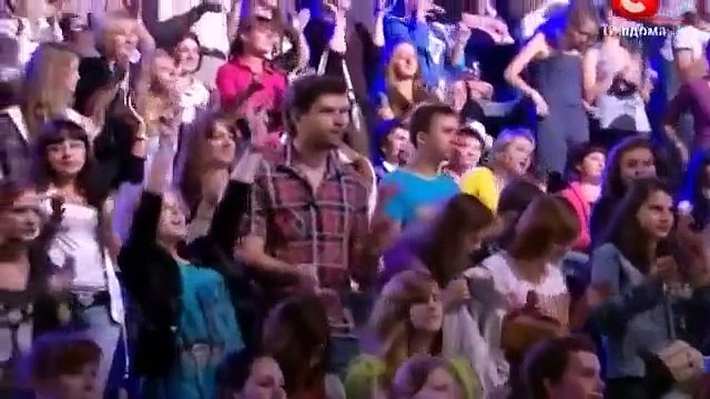 Очень сильно. Я люблю тебя до слез. Такого исполнения я еще не слышал