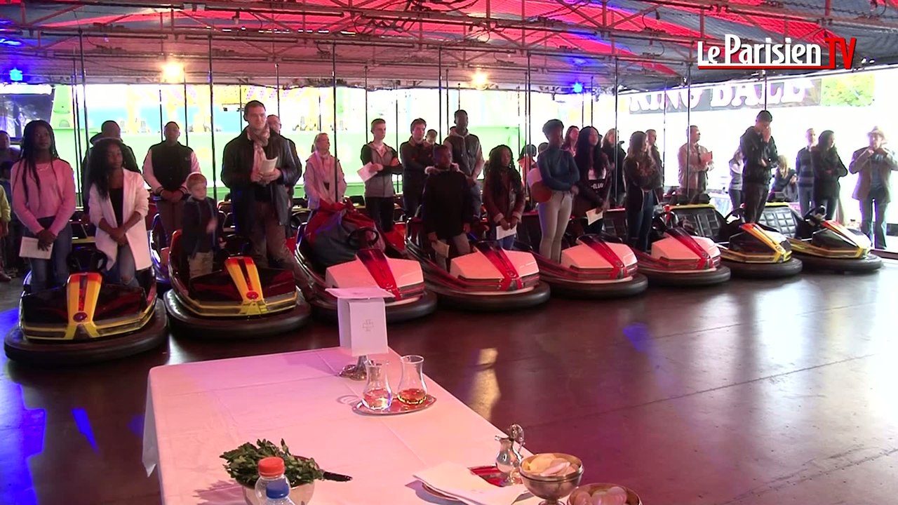 Pontoise : une messe célébrée dans des autos-tamponneuses