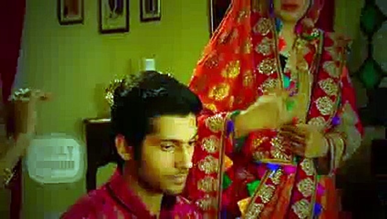 Swara ke jaane se Sanskar ban Gaya Devdas jis se Ghar waale hui Pareshaan - 8 november 2015 - Swaragini