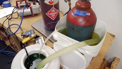 High pressure gas cylinder transfer