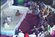 Wo Soye Lala Zar Phirte Hain Naat by Owais Raza Qadri