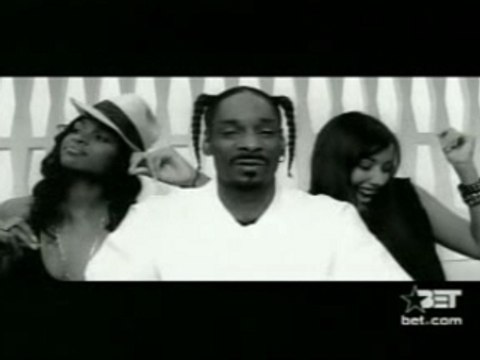 Snoop Dogg & Pharrell - Drop It Like It'