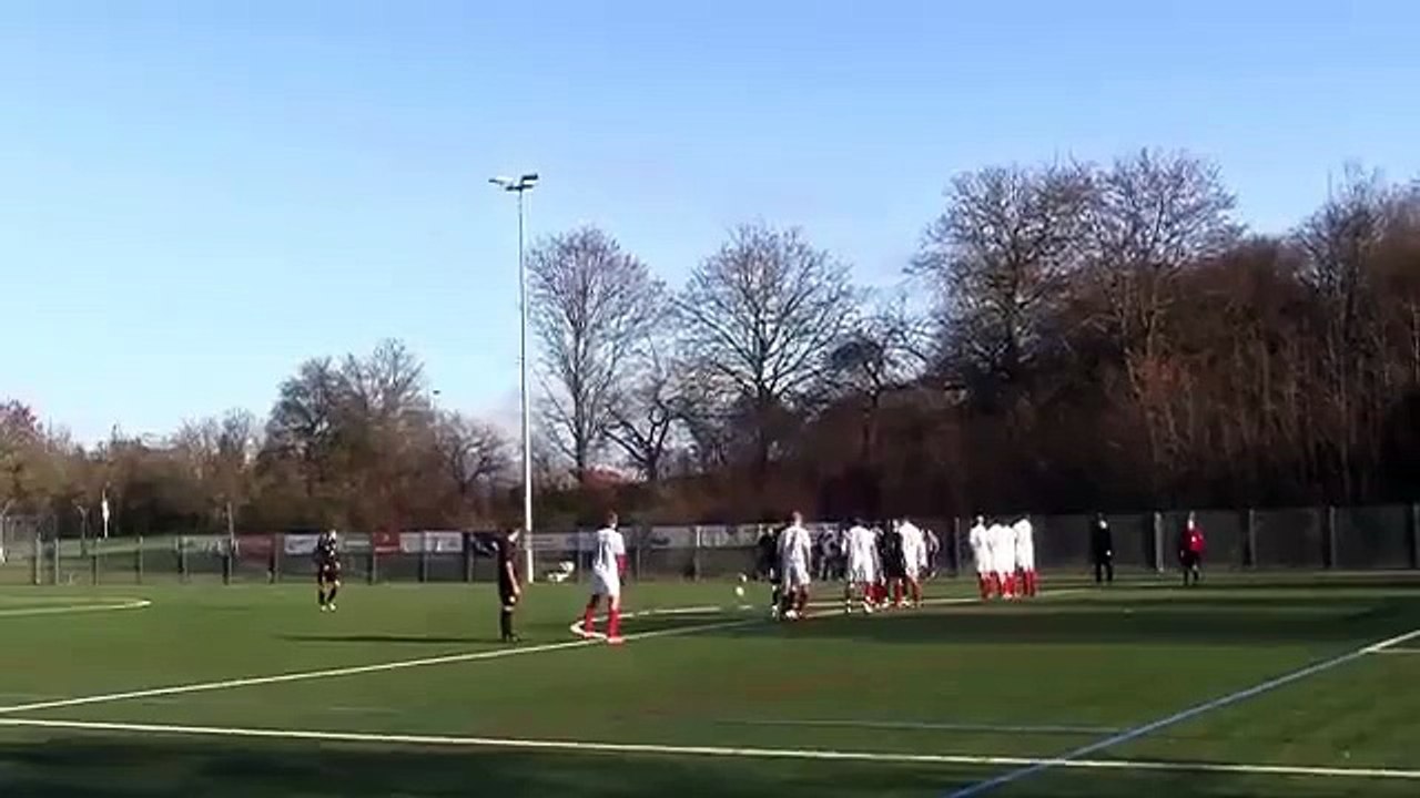 AMATEUR FREE KICK GOAL