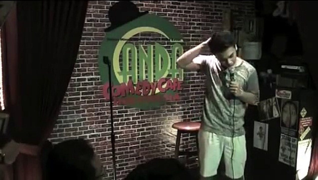 #StandUpNite1 - Raditya Dika (Part 1 of 3)
