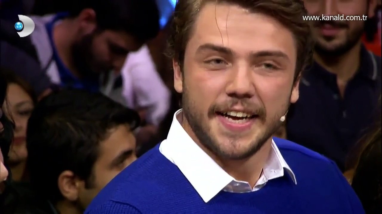 Beyaz Show - Güneşin Kızları dizisi oyuncusu Tolga Sarıtaşa takılan lakaplar!