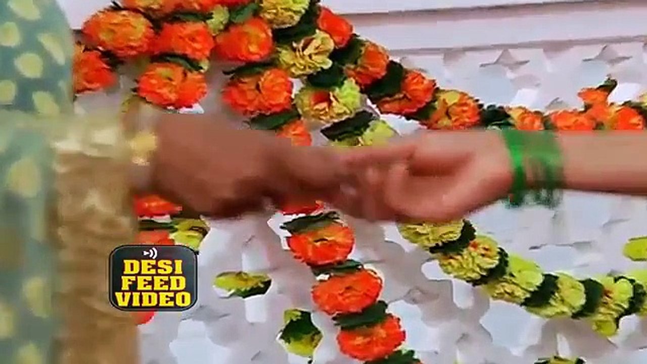 SUHANI SI EK LADKI 9th November 2015 Dadi ne chillaya suhani ko