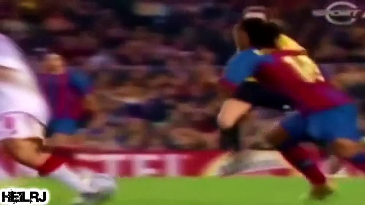 Ronaldinho vs Ronaldo ● Who Is The Panna King- - YouPak.com
