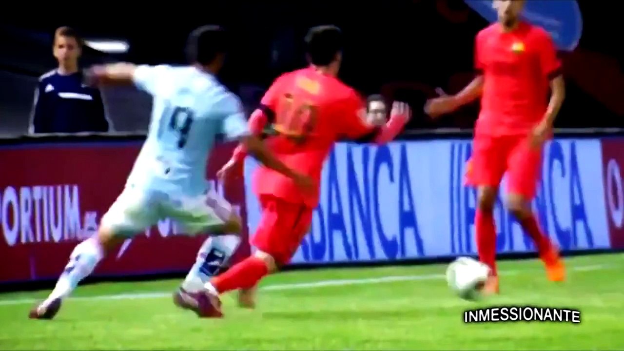 Lionel Messi ● Slow Motion ● Perfect Dribbling Skills 2015 || HD