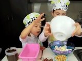 Make Easy Rocky Road! Cute kids cooking tutorial by Charli & Ash Christmas treat idea