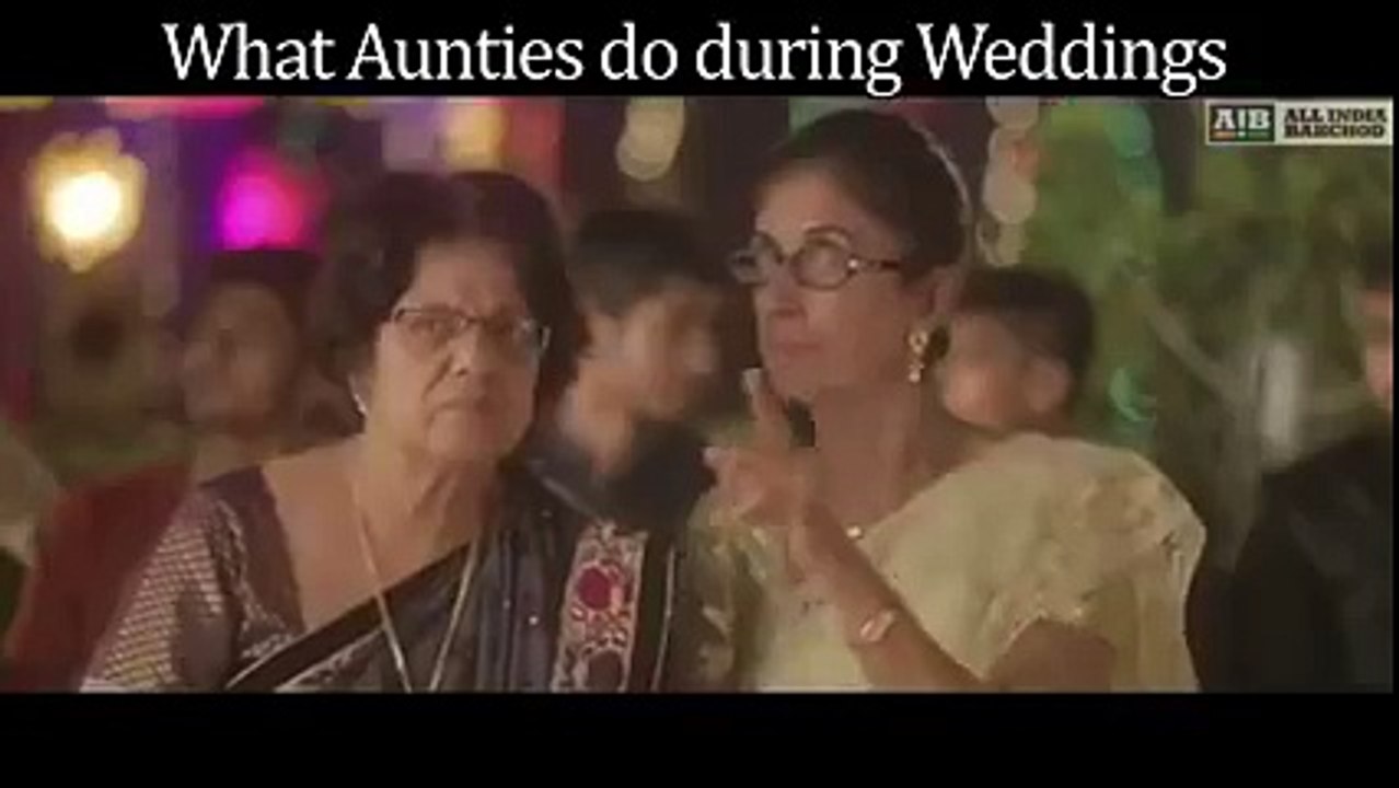 What Aunties do during weddings